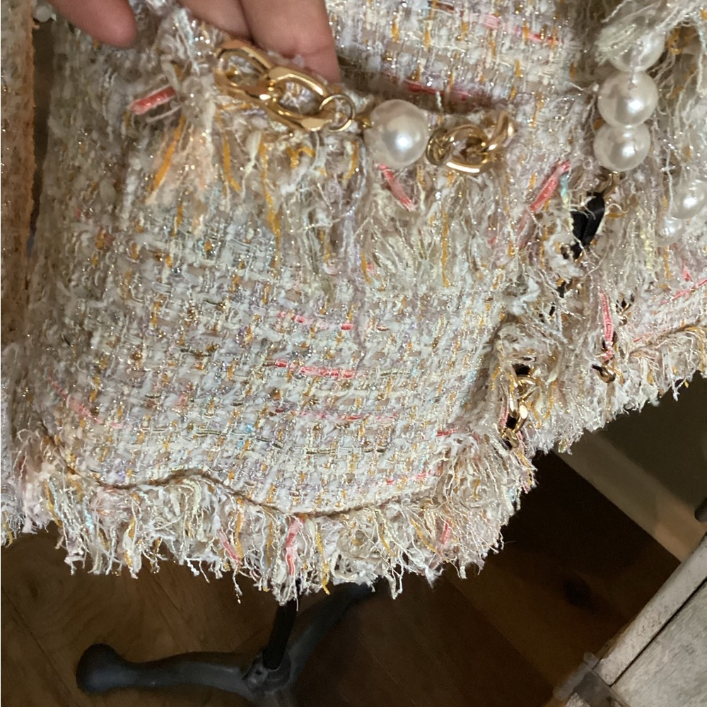 Gorgeous jacket - Picture 2 of 11